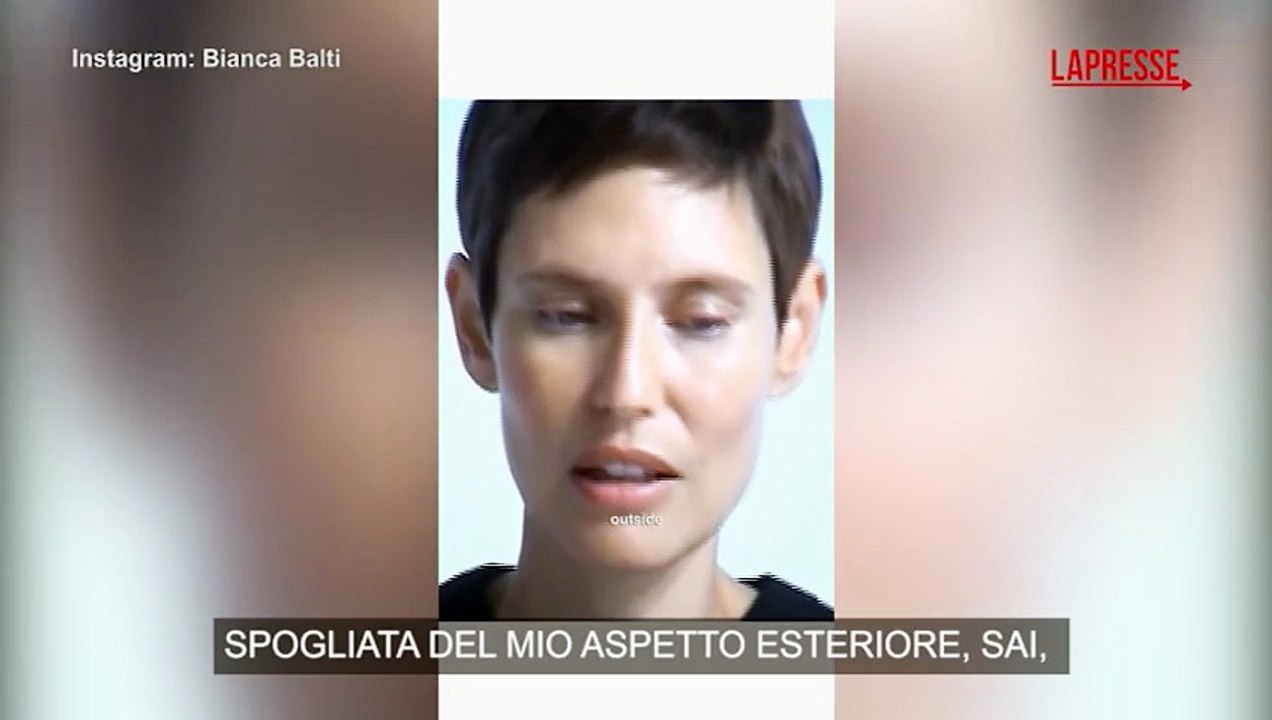 Bianca Balti e il cancro: "Mi sono sentita vicina alla morte e attaccata alla vita"
