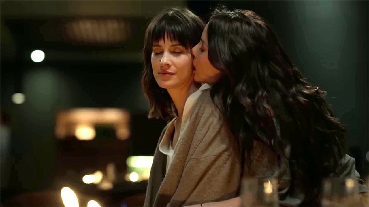 La Huésped Trailer OmeU