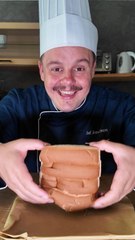 Deliciously Cheesy Hot Dogs in Los Angeles 🌭