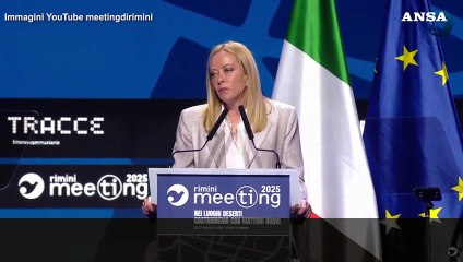 Meloni: "Piano casa a prezzi calmierati per giovani coppie"