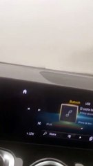 Crónica segundo a segundo de una tormenta de granizo en la luna de un coche