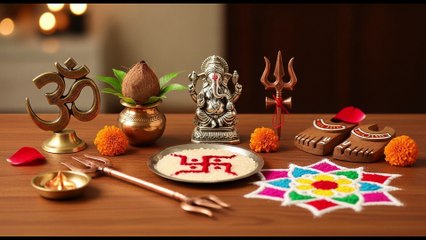 घर में धार्मिक प्रतीक लगाने के वास्तु उपाय Ghar Mein Dharmik Prateek Lagane ke Vastu Upay  Sukh, Shanti aur Tarakki ke Liye