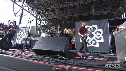 The Diary of Jane - Breaking Benjamin (live)