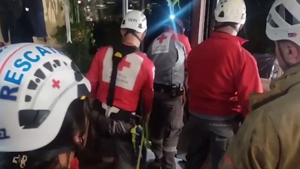 tn7-joven-salva-a-dos-personas-tras-caida-de-asensor-270825