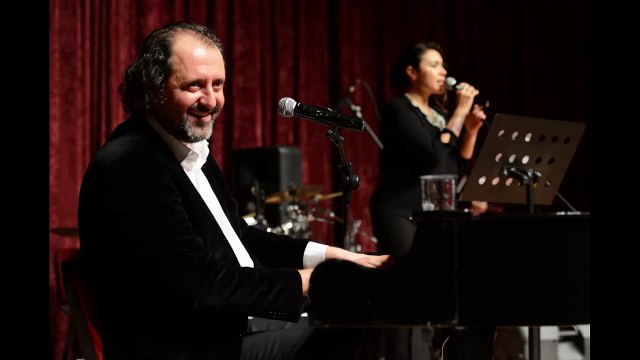 Yarim Yarim - Yücel Arzen Devrim Gürenç