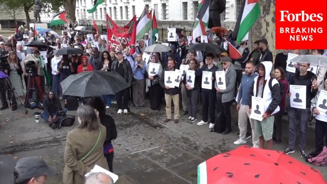 Members Of UK’s National Union Of Journalists Hold Vigil For Journalists Killed By Israel In Gaza