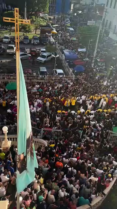 Procissão de Nossa Senhora dos Prazeres leva milhares de fiéis às ruas de Maceió