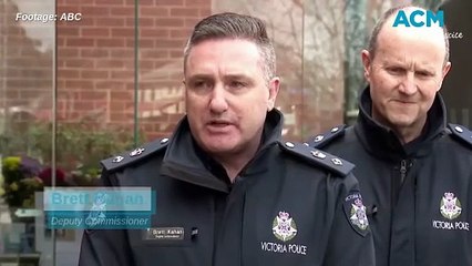 Police call on Dezi Freeman to surrender