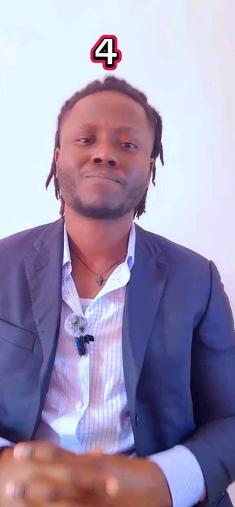 100%JÉSUS-CHRIST