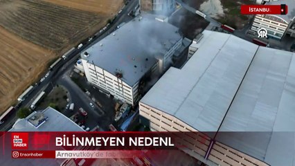 Arnavutköy'de fabrikada çıkan yangına müdahale ediliyor