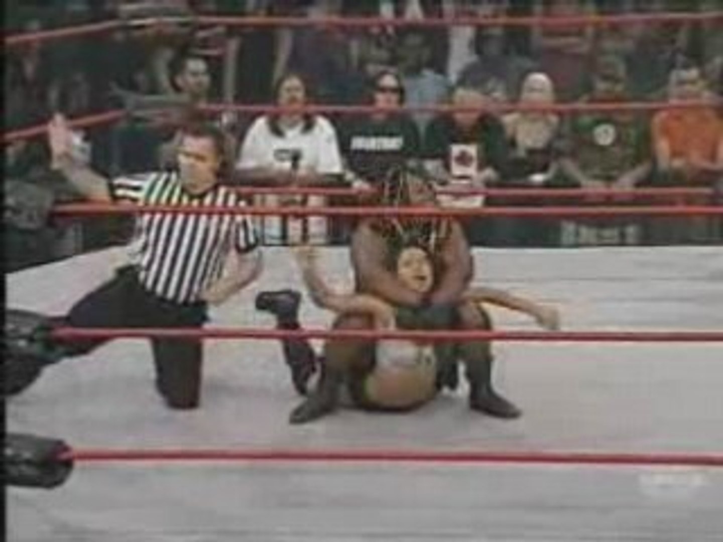 Gail Kim Vs Awesome Kong