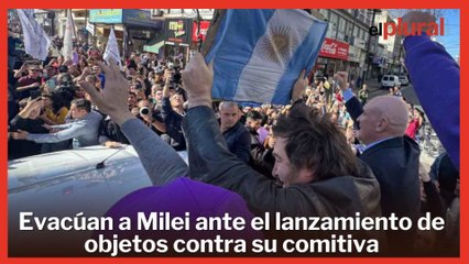 Evacúan a Milei de un acto electoral en Buenos Aires ante el lanzamiento de objetos contra su comitiva