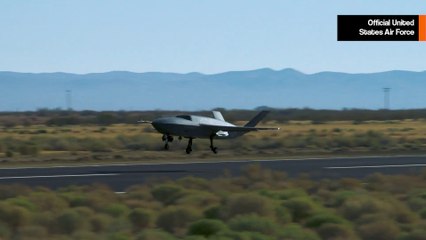 Video: US successfully tests new uncrewed fighter YFQ-42A