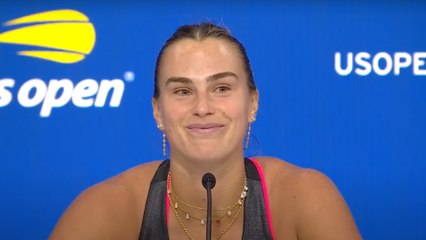 US Open 2025 : Aryna Sabalenka reste mystérieuse après sa victoire au premier tour 🎾