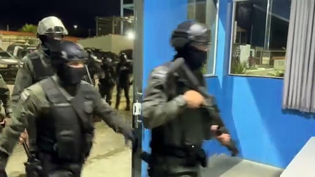 Operação contra crime organizado revira celas e apreende ilícitos no Conjunto Penal de Itabuna