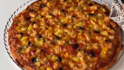 Easy pizza recipe that skips the yeast and still tastes delicious