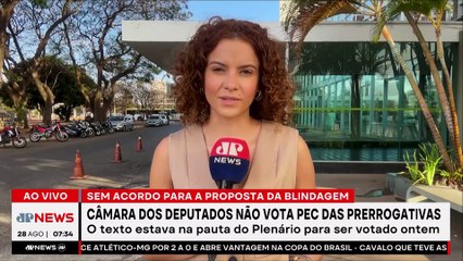 Câmara se divide e adia votação de PEC que blinda parlamentares