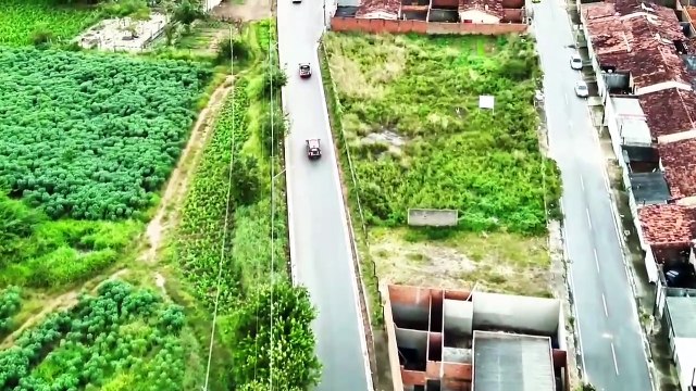 Câmera mostra buscas por adolescente suspeito de integrar quadrilha especializada em crimes de exploração sexual