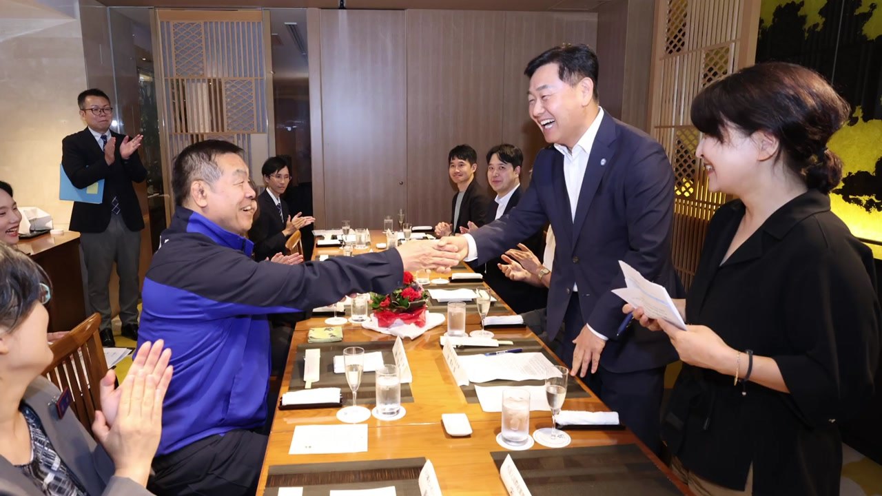 [전북] 김관영, 일본 오사카 엑스포 참석...교류 확대 논의 / YTN