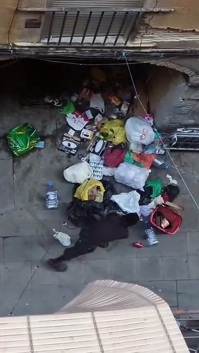 Degradación en calle Picalquers, El Raval