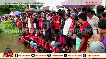 ഇനിയൊരു മുങ്ങി മരണം ഉണ്ടാകാതിരിക്കട്ടെ...കൈകൾ കെട്ടി പെരിയാർ നീന്തി കടക്കാൻ 23 പെൺകുട്ടികൾ