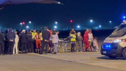 Gaza, l'arrivo a Milano di 6 minorenni palestinesi da curare