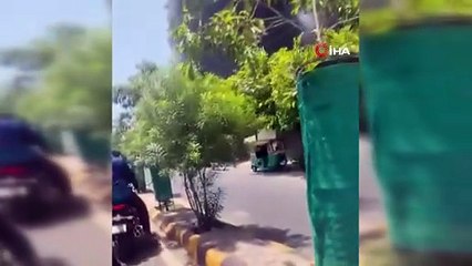 Hindistan'da yolcu uçağı düştü: 244 kişi bulunuyordu...