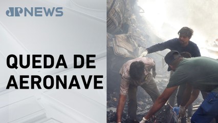 URGENTE: Avião com 242 pessoas cai perto do aeroporto em Ahmedabad, ÍndiaAvião com 242 pessoas cai perto do aeroporto em Ahmedabad, Índia