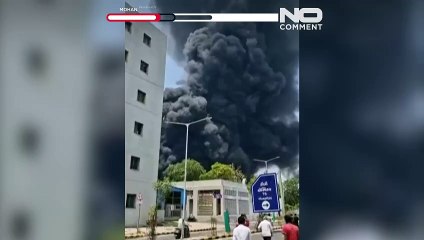 Hindistan'daki uçak kazası yerleşim bölgesine düştü: 1 kişi kurtuldu