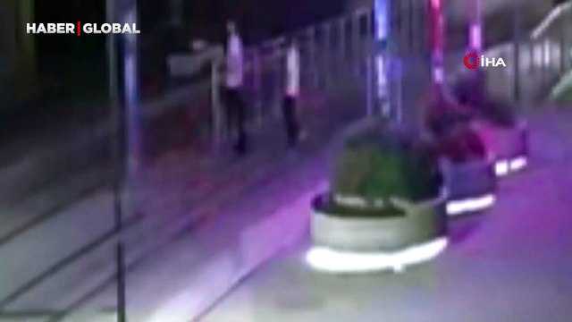 Önce tekme tokat darp edildi, ardından gasp edildi