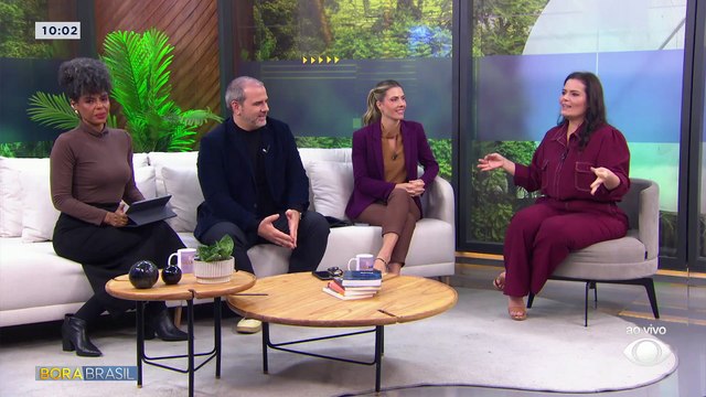 Neymar reúne famosos em leilão beneficente