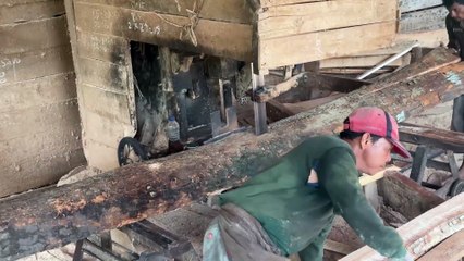 Tutorial on Making Wooden House Materials with a Saw Machine