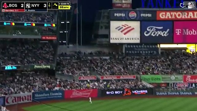 Carlos Narváez la sacó en el Yankee Stadium