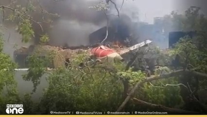 വിമാനം പറന്നുയർന്ന ശേഷവും ലാൻഡിങ് ​ഗിയർ മടങ്ങിയില്ല...