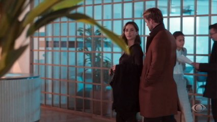 Sebastião cede à recaída e beija Lúcia | Café com Aroma de Mulher
