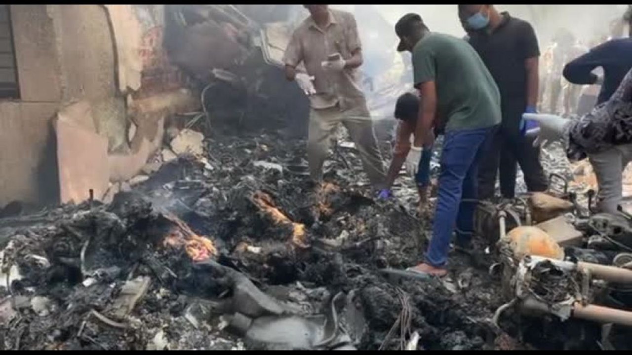 Schianto aereo in India: trovato un unico superstite