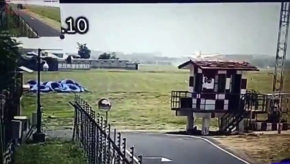 De nouvelles images impressionnantes du crash ont été dévoilées.