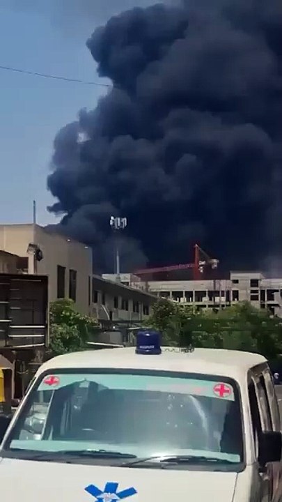 Incidente aereo in India: Boeing 787-8 Dreamliner di Air India precipita dopo il decollo da Ahmedabad, 242 persone a bordo