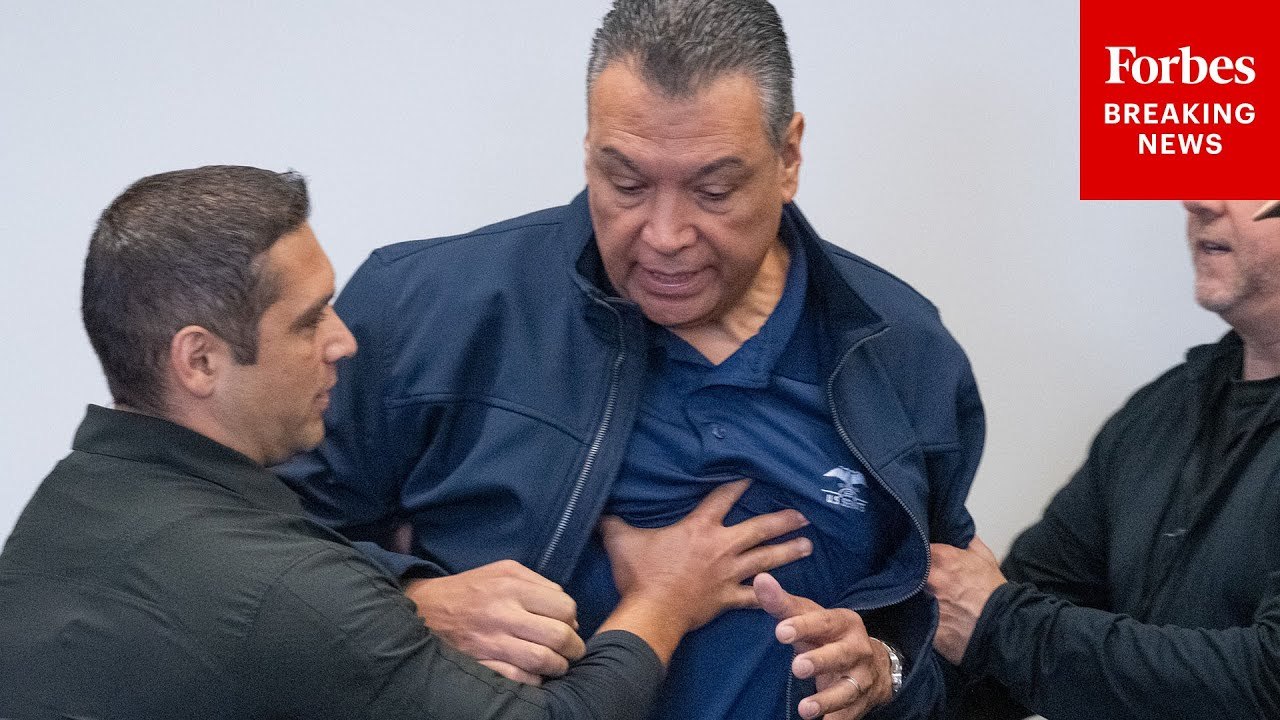 This Is How GOP Senators Reacted To Video Of Padilla Being Removed From Briefing: Blunt Rochester