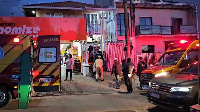 Elevador cai com duas mulheres a bordo em Curitiba