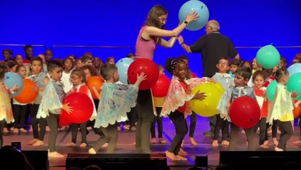 LE CREUSOT : Spectacle 2025 des écoles du Tennis et Rosa Parks