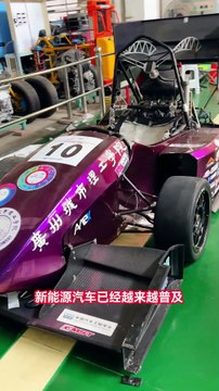 Lithium Battery Pack Equalizer & Analyzer.