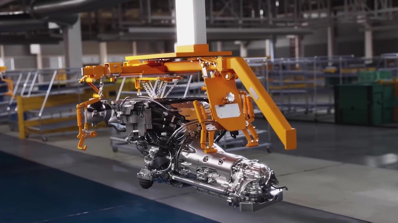 BMW Group skaliert Virtuelle Fabrik