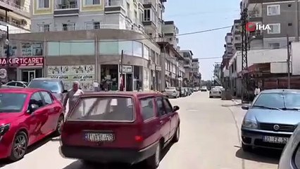 Motosiklet faciası! Çarpışmamak için manevra yaptı, metrelerce sürüklendi