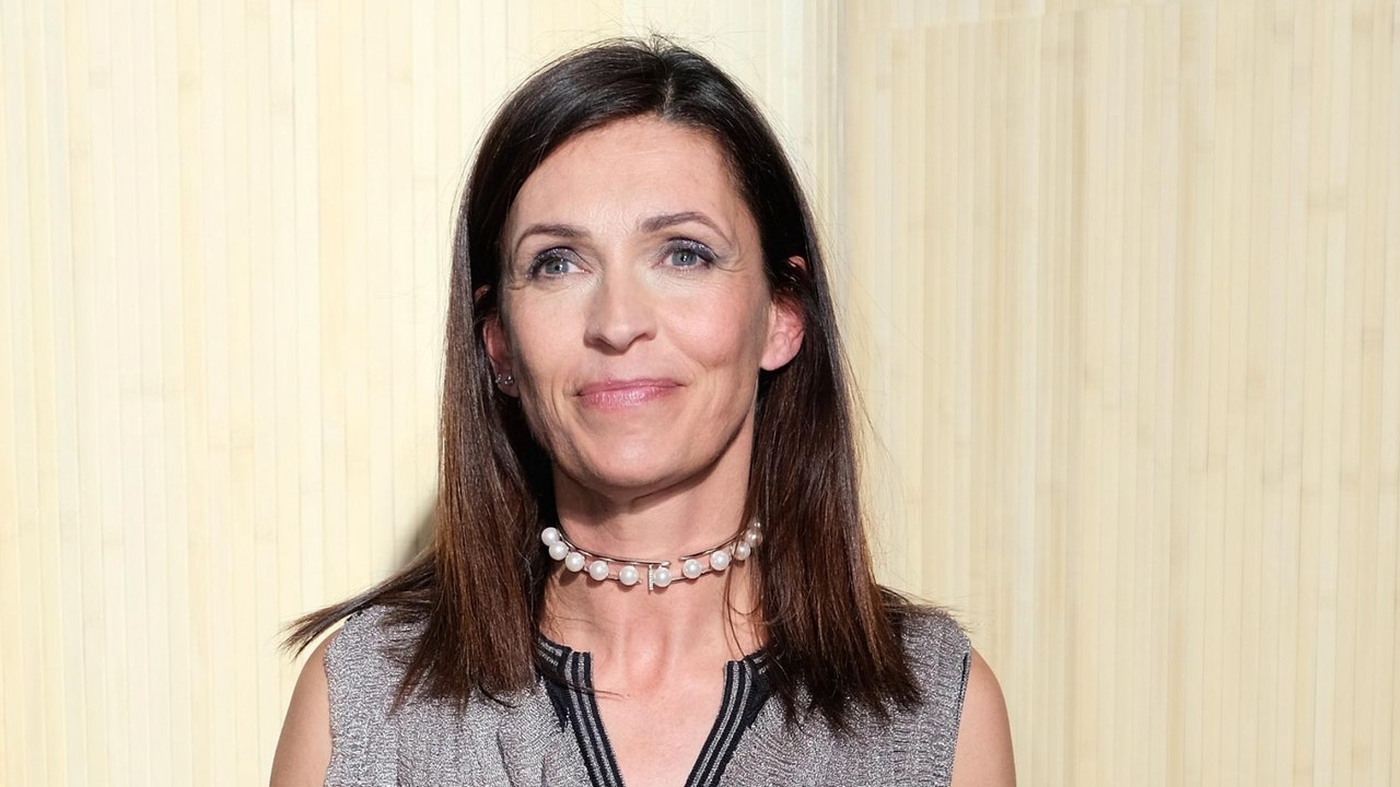 GALA VIDEO - Adeline Blondieau et Bénédicte Delmas “amies” depuis la fin de Sous le soleil : elles ne se quittent plus !