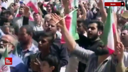 İran medyası paylaştı: Cemkeran Camii'de intikam bayrağı çekildi