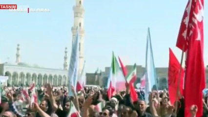 İran'ın kırmızı intikam bayrağı göndere çekildi