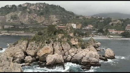 Canale 5, I Viaggi del Cuore alla scoperta territorio Taormina