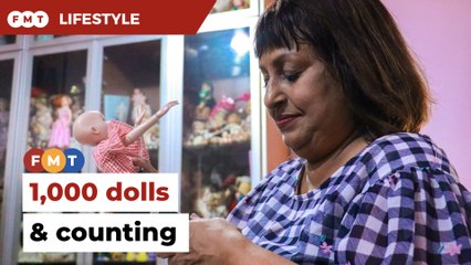 Living with over 1,000 dolls keeps this 67-year-old forever young
