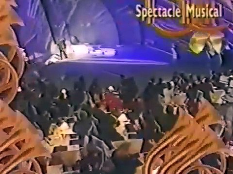 Johnny Hallyday – Victoires de la Musique 1991 – Remise par Yves Montand & “Diego” en live